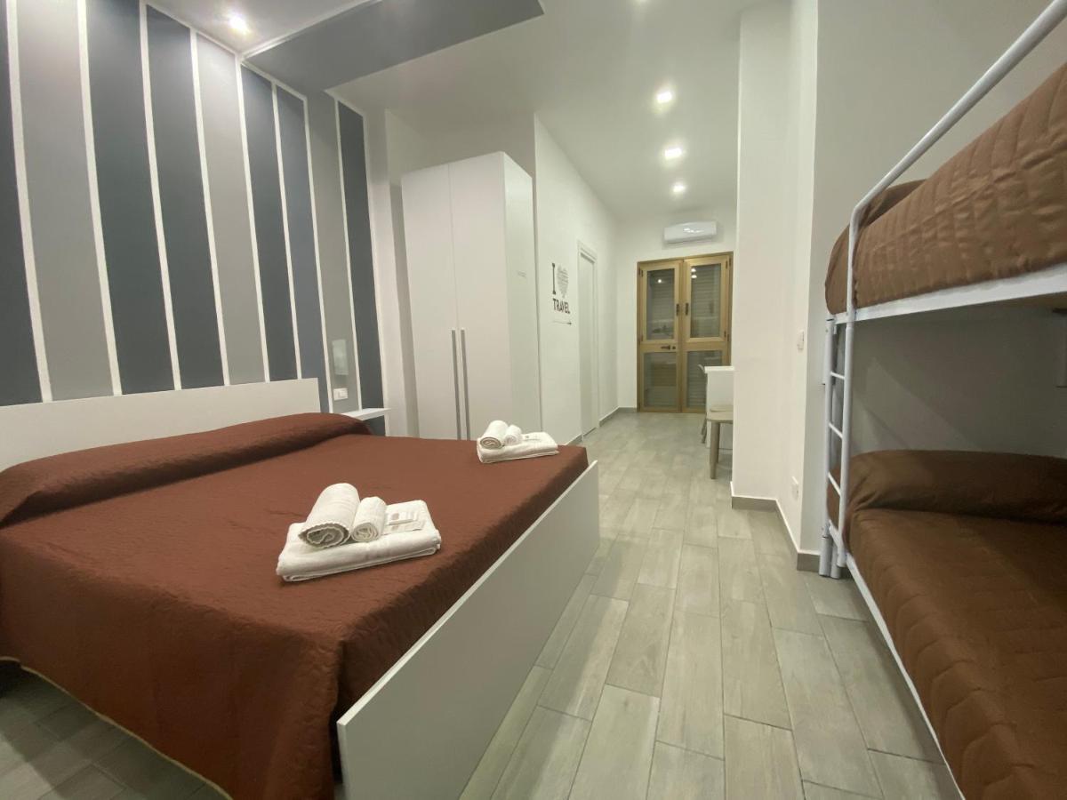 In Centro Rooms Vicino Cefalu Self-Chek-In Кампофеліче-ді-Роччелла Екстер'єр фото