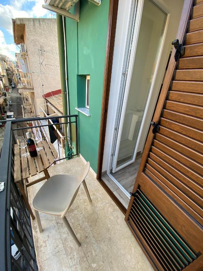 In Centro Rooms Vicino Cefalu Self-Chek-In Кампофеліче-ді-Роччелла Екстер'єр фото