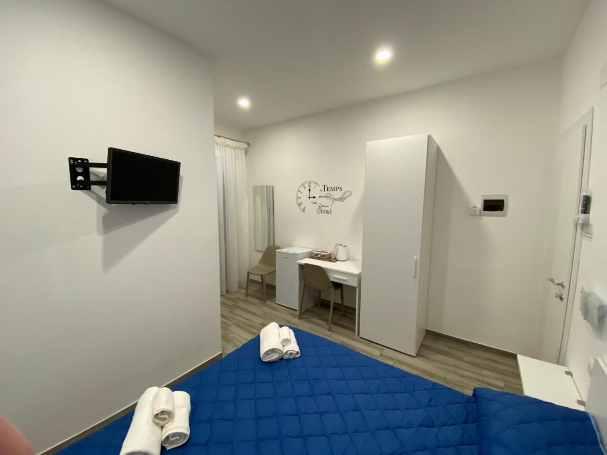 In Centro Rooms Vicino Cefalu Self-Chek-In Кампофеліче-ді-Роччелла Екстер'єр фото